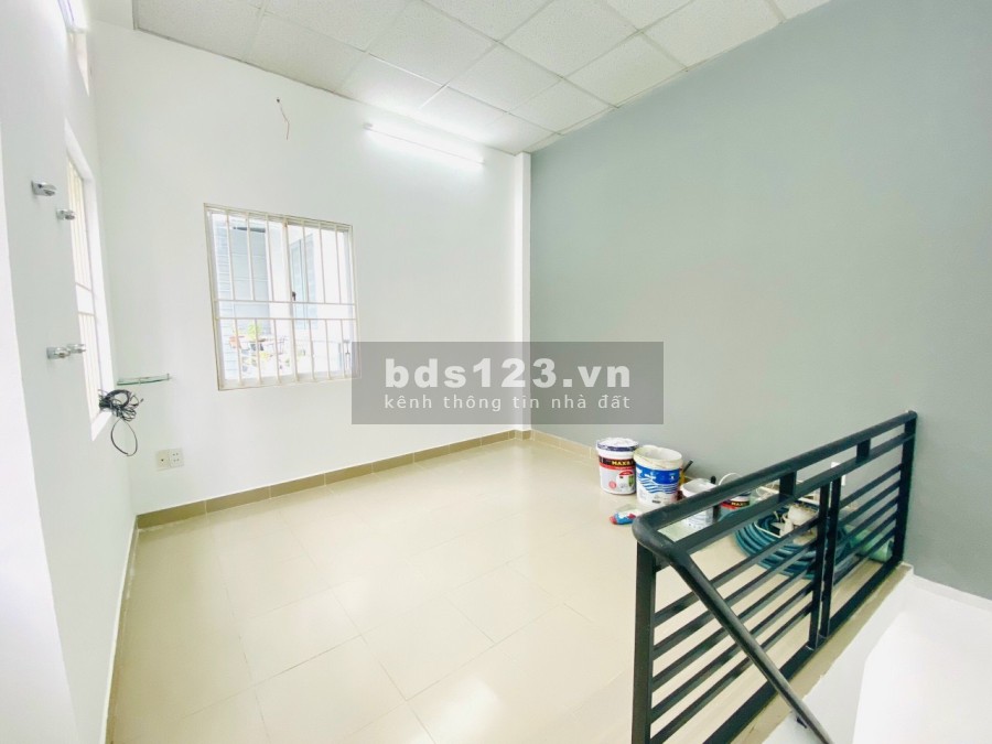 Bán nhà mặt tiền chợ Quận 1 Trần Đình Xu giá 3.250 còn thương lượng