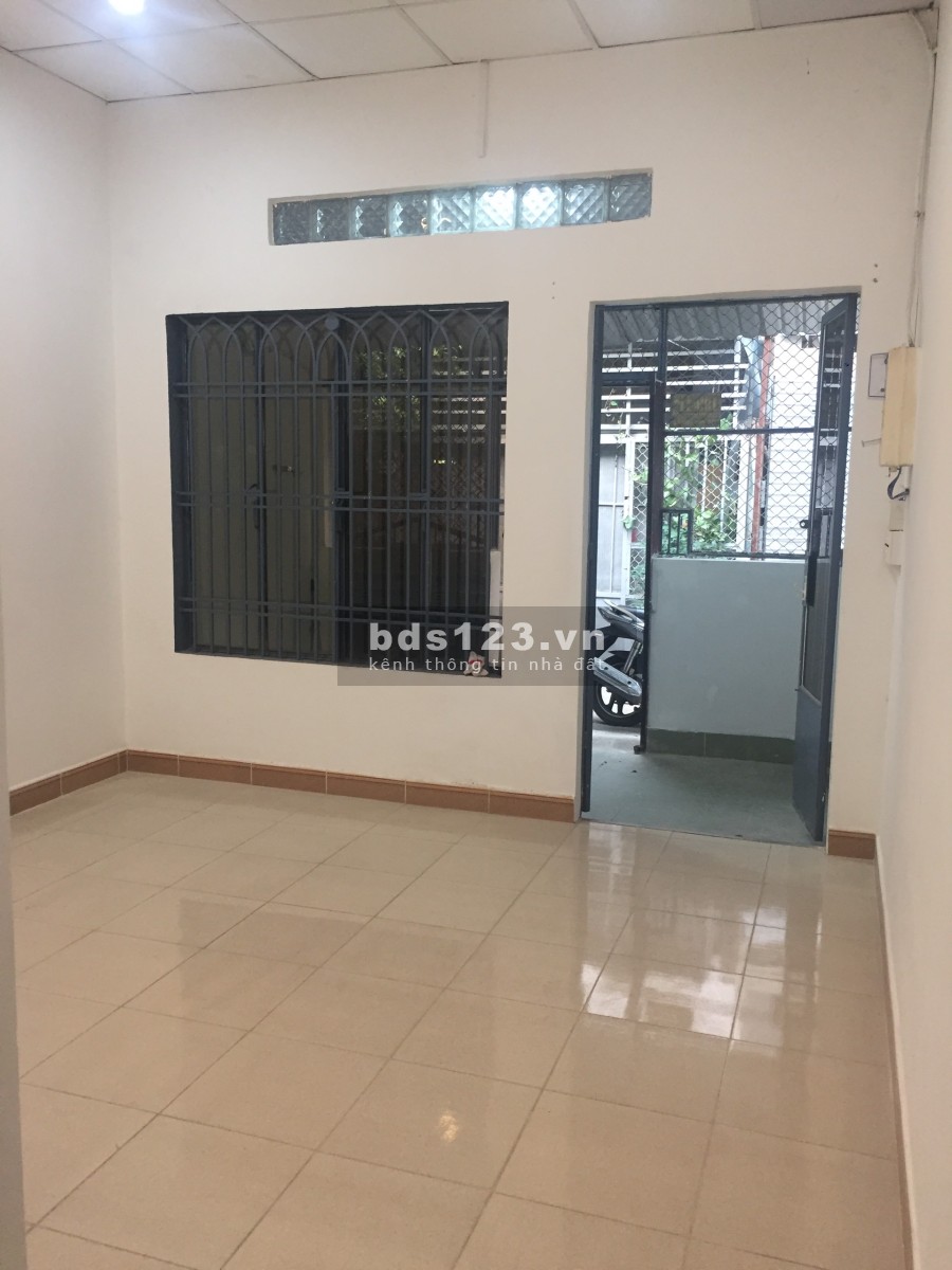 Chính chủ cho thuê nguyên căn rộng hẻm 3m, giá rẻ, đường Lê Quang Định