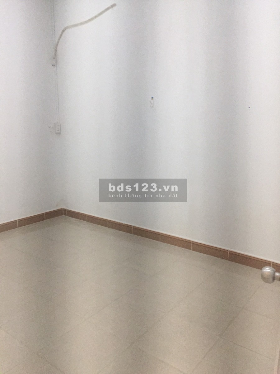 Chính chủ cho thuê nguyên căn rộng hẻm 3m, giá rẻ, đường Lê Quang Định