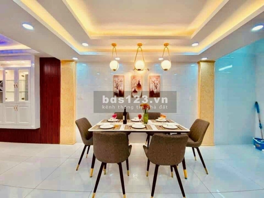 Bán nhà phố cao cấp Đường Quang Trung, phường 10, Quận Gò vấp