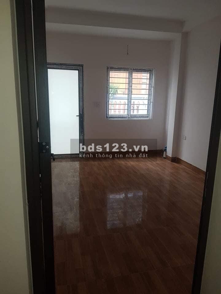 Bán nhà ngõ Văn Hương, diện tích sử dụng 55m2 5 tầng 6m mặt tiền ô tô vào giá bán 5,8 tỷ