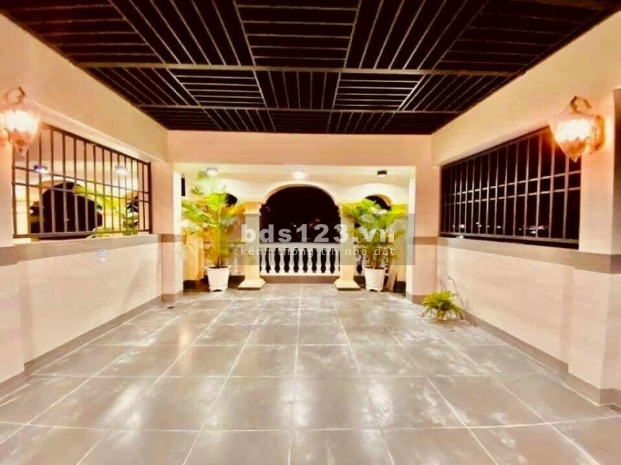 Bán nhà phố cao cấp Đường Quang Trung, phường 10, Quận Gò vấp