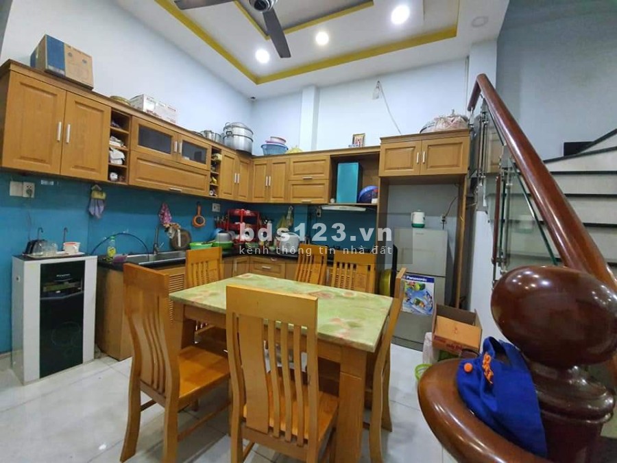Bán nhà nguyên căn đường Huỳnh Thiện Lộc, dtsd 79m2, 2 tầng, BTCT, giá chỉ 6,5 tỷ