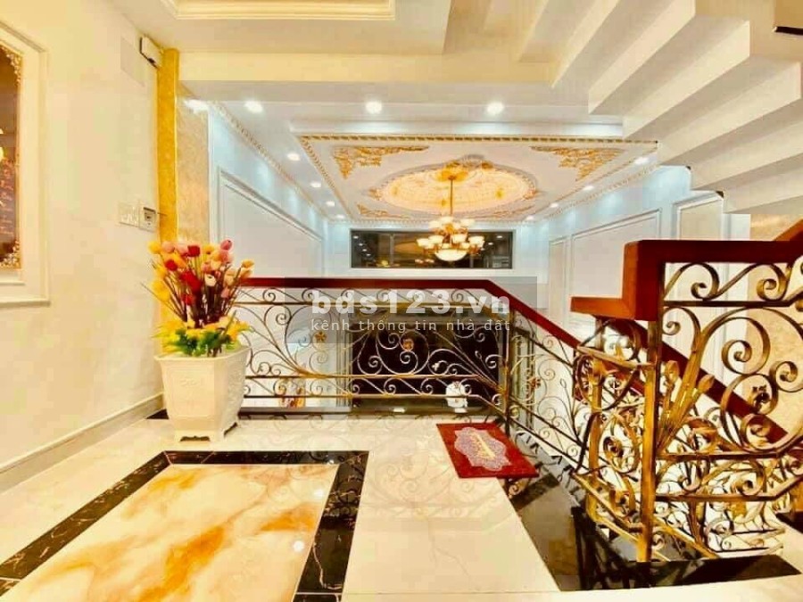 Bán nhà phố cao cấp Đường Quang Trung, phường 10, Quận Gò vấp