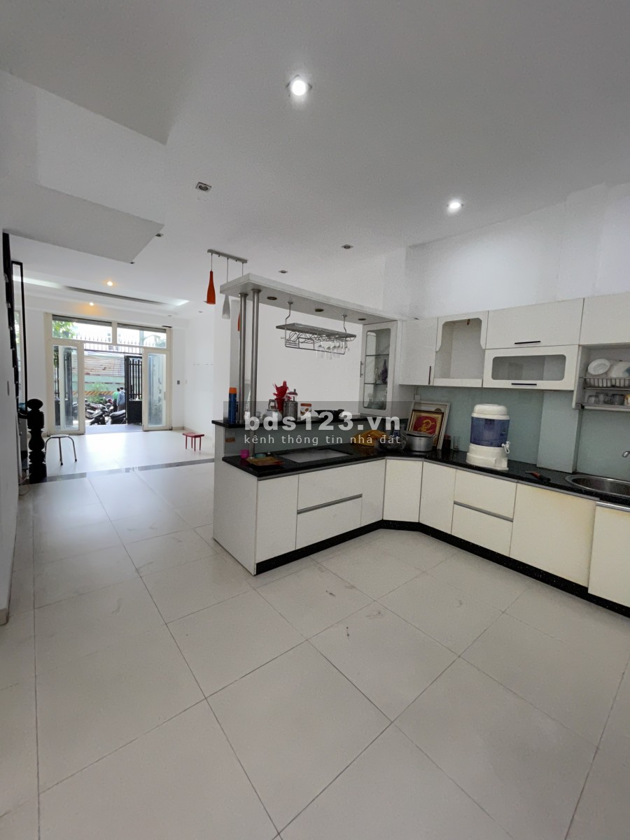 Cho Thuê Villa Mini đường Đặng Thùy Trâm: Trệt 2 Lầu - Sân Thượng: Giá 22tr/th