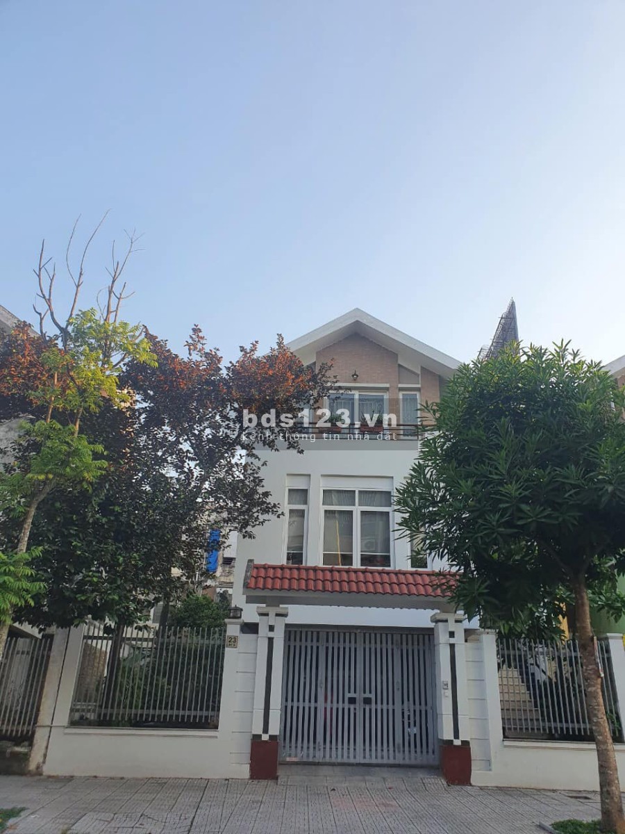 Bán biệt thự Văn Phú để về quê xây mới liên hệ 0334733755, sổ đỏ cất két, giá tốt đầu tư