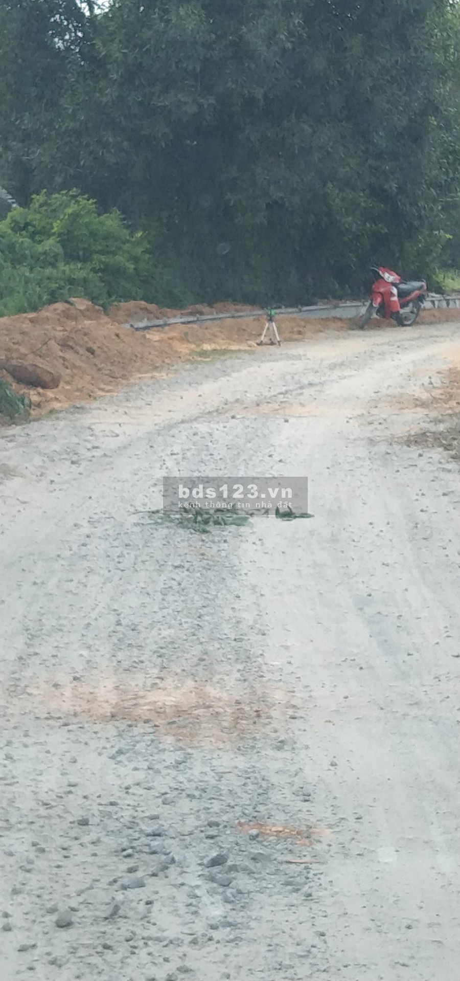 Bán lỗ lô đất về quê, sỗ sẵn, Vĩnh Tân, Tân Uyên, Bình Dương liên hệ 0977964483