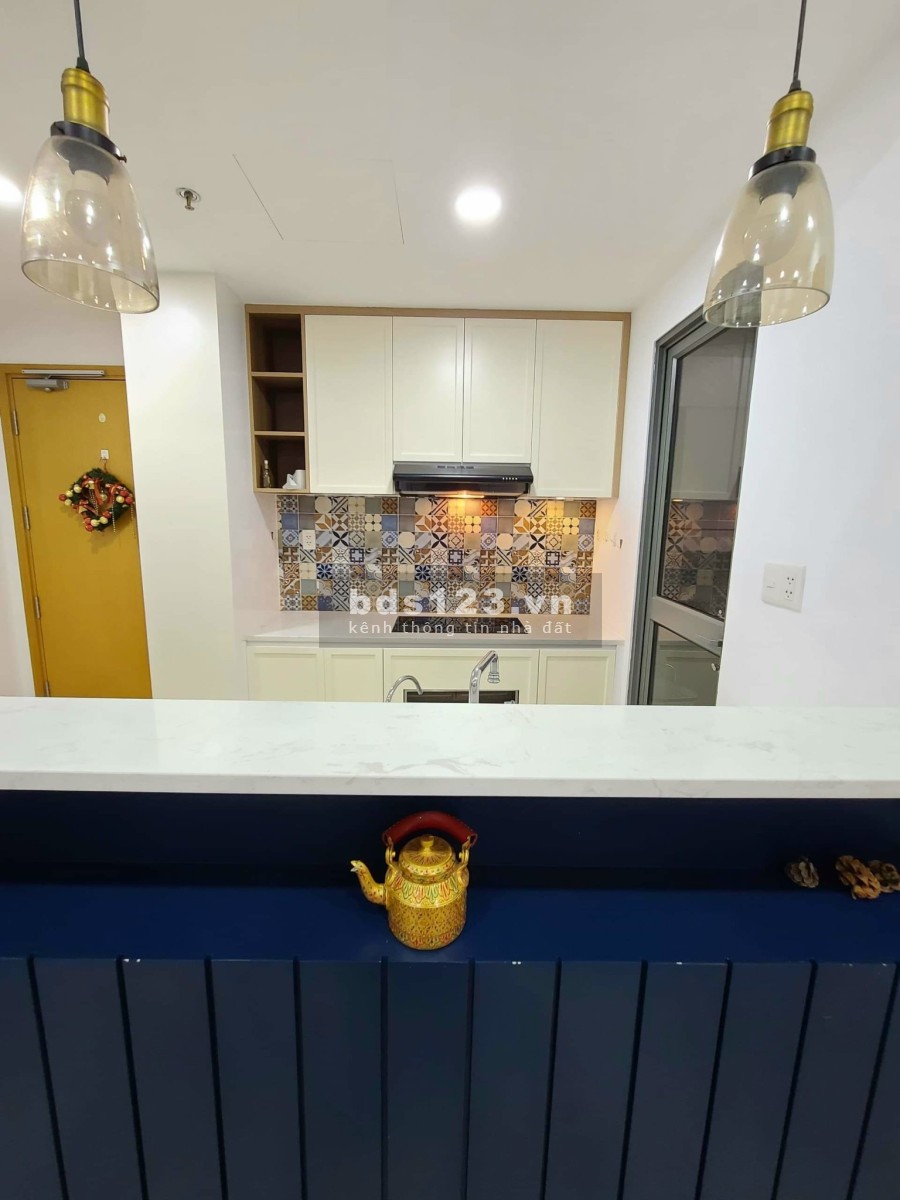 Cho thuê căn hộ 2pn, 2wc, full nội thất tầng 18 Masteri Thảo Điền Quận 2