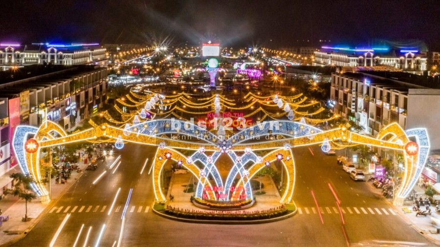 Bán lô đất view 2 mặt biển đẹp nhất độc tôn nhất KĐT Phú Cường 1215m2, giá 35 tỷ sở hữu 1 lô góc