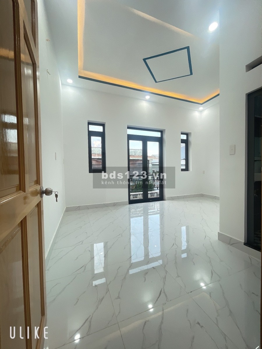 Bán nhà nguyên căn góc hẻm xe ba gác phường Tân Phú Quận 7 sổ hồng riêng, giá tốt