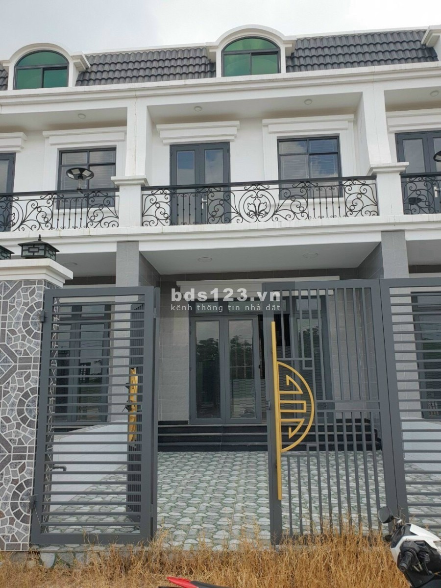 Nhà phố cao cấp khu dân cư suối cầu Đúc liên hệ 0374455878 giá bán 21 triệu/m2