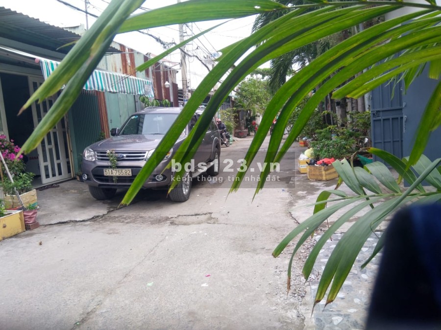 Nhà giá rẻ Phạm Hùng đường 8m , 1 LAU ,khu dân cư an ninh giá tốt đầu tư sinh lời