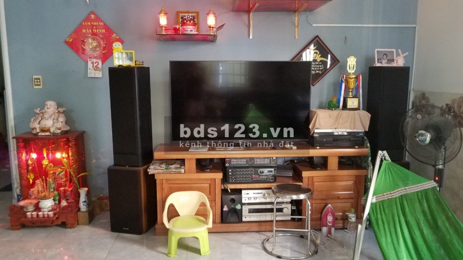 Chính chủ bán gấp nhà mặt tiền 5x20 Tại số 40 Đường Lô C P Tam Bình TP Thủ Đức