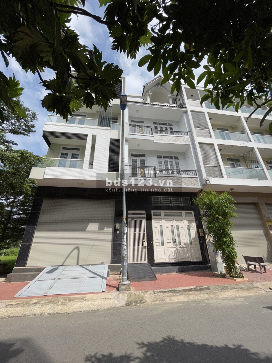 Nhà Hẻm nội bộ 10m KDC Đặng Thùy Trâm 5x25m Trệt 3 Lầu 5PN Full Máy Lạnh: Kinh doanh đa ngành