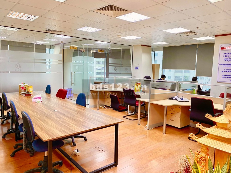 Cho thuê Văn Phòng Giá Rẻ 60m2 giá 8tr5 tại 18 Thành Thái, Dịch Vọng Hậu, Cầu Giấy