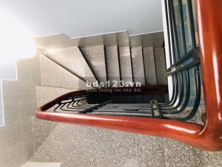 Khu VIP Phú Nhuận, Nhà Phan Tây Hồ 50m2 (3.5 x 14m), 4 Tầng kiên cố, Chỉ 6.1 Tỷ.