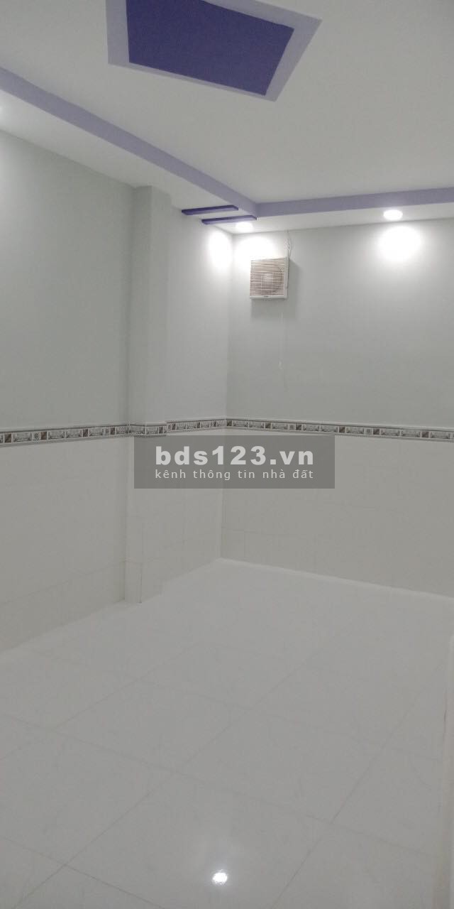 Nhà giá rẻ Phạm Hùng đường 8m , 1 LAU ,khu dân cư an ninh giá tốt đầu tư sinh lời
