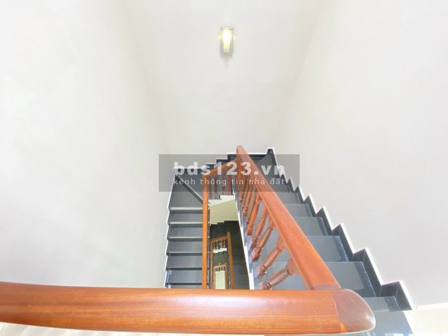 Chính chủ cho thuê nhà mới 100% 3 tầng 4x15 tại 535/11 QL 13 P HBP TPhố Thủ Đức