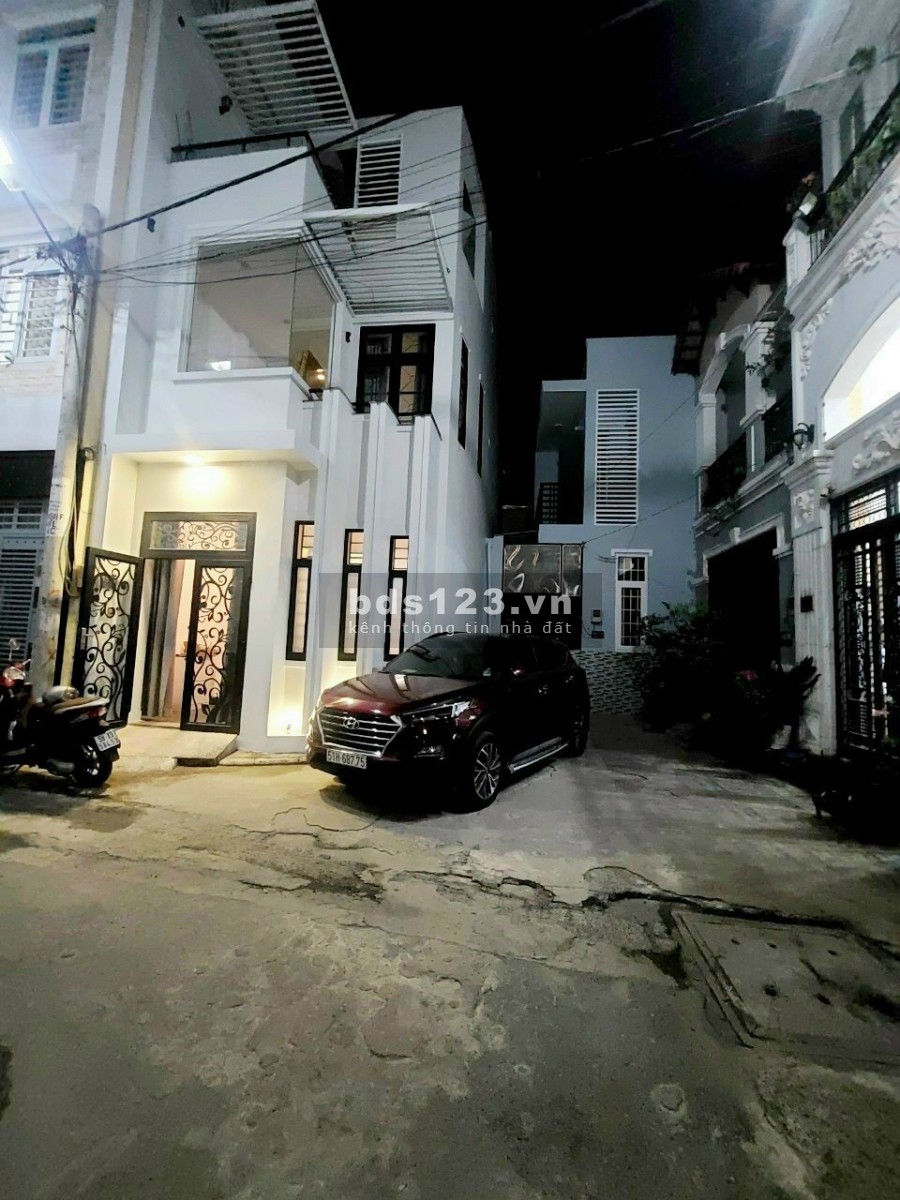 Bán nhà phố liền kề Đường số 8, phường Trường Thọ, Quận Thủ Đức