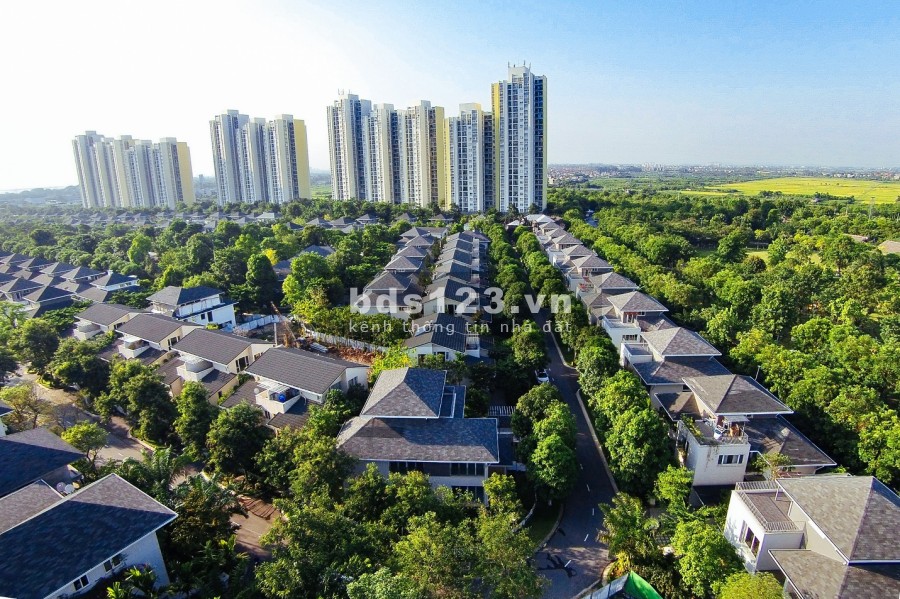 Bán căn hộ chính chủ tiện ích đầy đủ, giá tốt tiện ích đầy đủ, liên hệ 0975781001, khu Ecopark