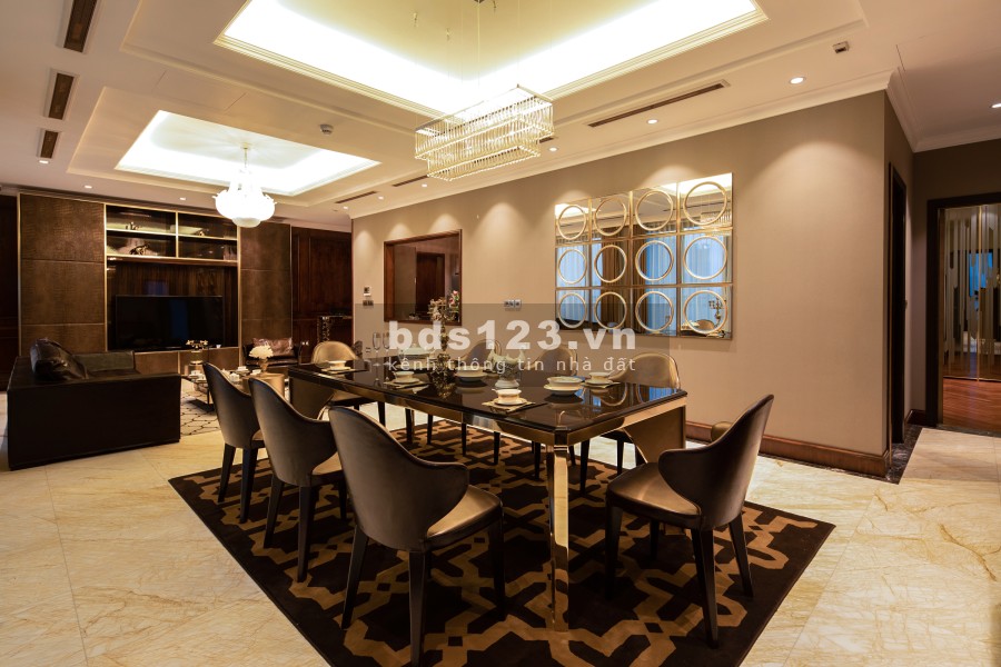 Bán căn góc 3PN D''.Palais de Louis 166m2,view Hồ Tây,bảo tàng dân tộc học giá chỉ từ 20,5 Tỷ
