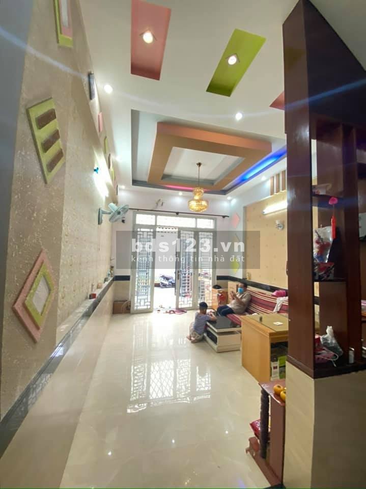 Nhà Trung Tâm Quận Tân Phú Phú Thọ Hòa diện tích sử dụng 80m2 giá bán 5 tỷ 6, lhcc