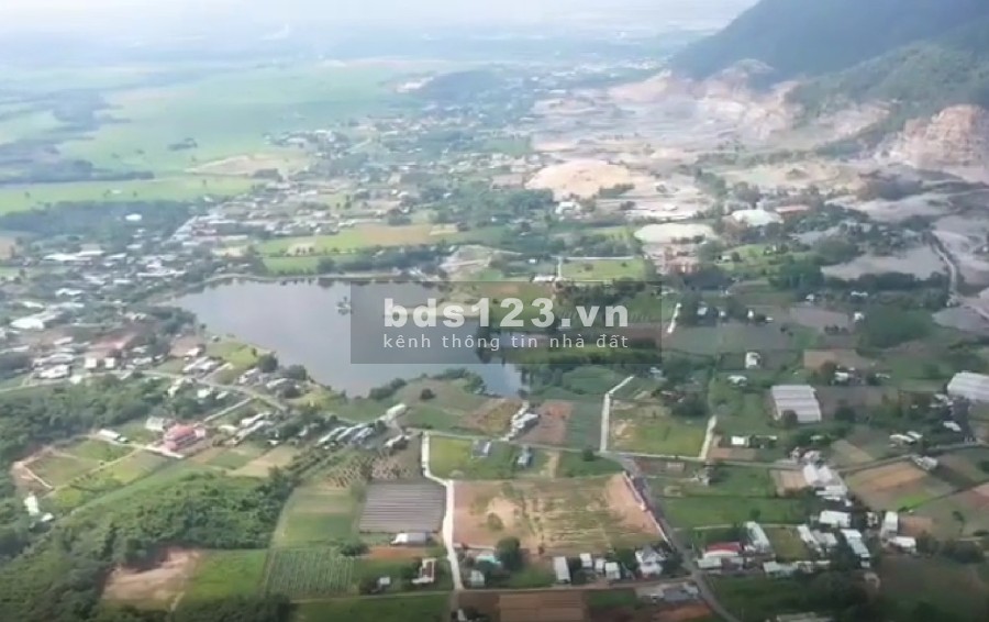 Bán Đất mặt tiền, giá tốt, Châu Pha Phú Mỹ, Bà Rịa Vũng Tàu, sổ hồng riêng, liên hệ 0366707014