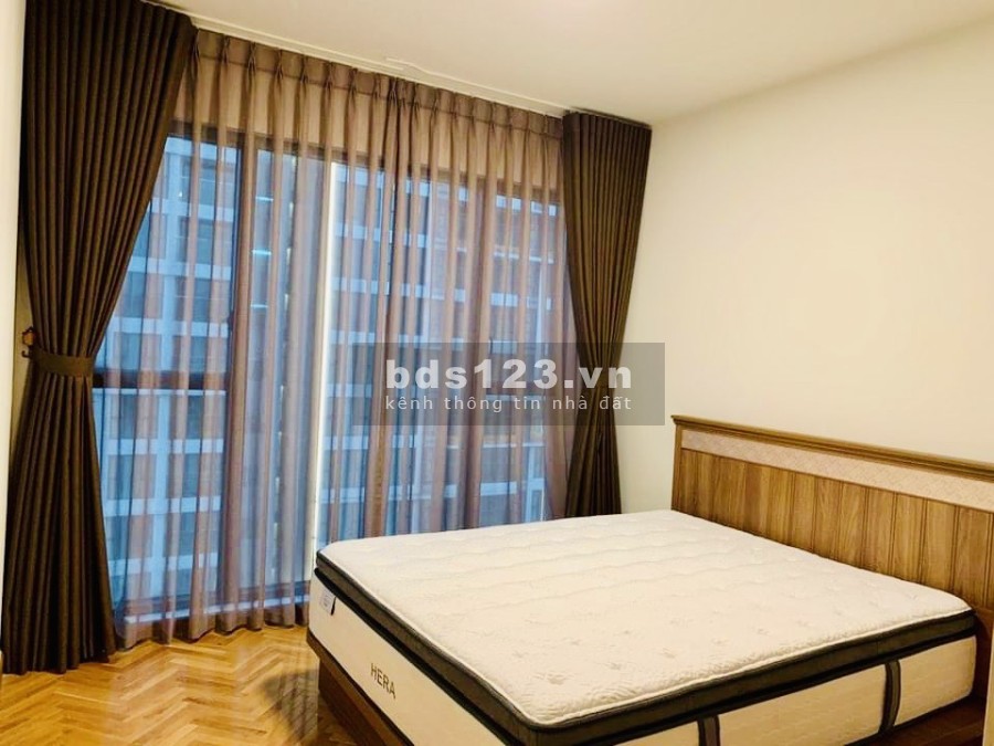 Cho thuê căn 2PN chung cư Feliz En Vista đầy đủ nội thất cực tốt. Giá 18 triệu. LH 0901858818 Mr Hải