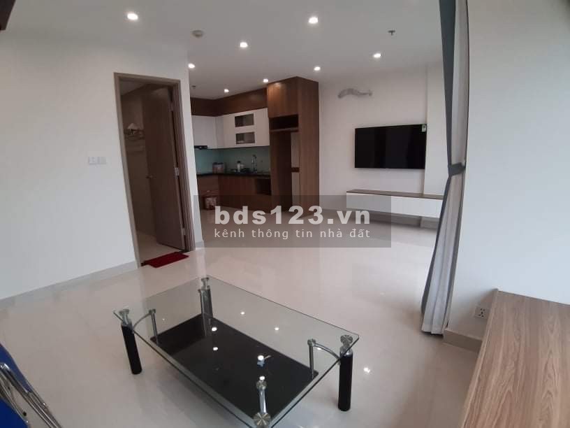 Cho thuê căn 2PN+1,2wc diện tích sử dụng 65m2 full đồ gỗ tại chung cư Vinhomes Smart City