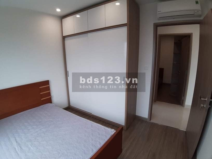 Cho thuê căn 2PN+1,2wc diện tích sử dụng 65m2 full đồ gỗ tại chung cư Vinhomes Smart City