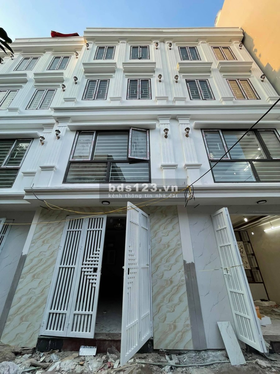Bán nhà Ngọc Trì Long Biên 36Mx5T MT9m nhỉnh 2TỶ nhà mới dét ở lun.LH em Khởi 0911910586