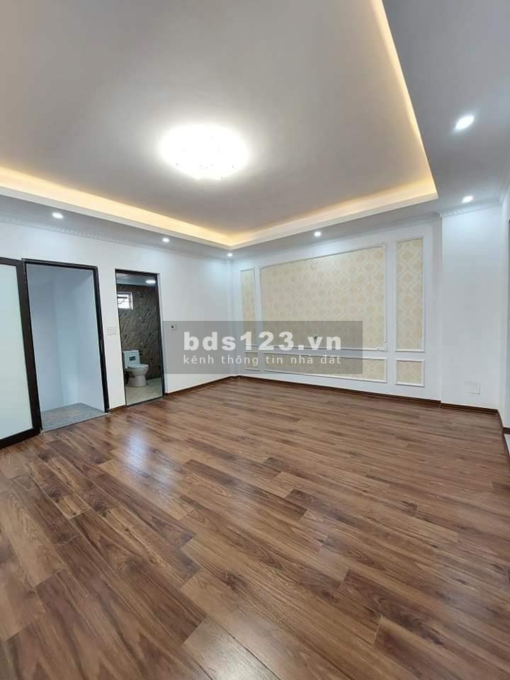 Bán nhà Tân Mai diện tích 108m2 4 tầng ô tô ngõ thông công năng đầy đủ giá chỉ hơn 3 tỷ