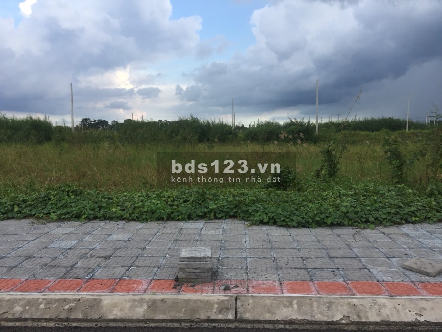 Bán nền mặt tiền ngoại ô Cần Thơ (chỉ cần có 250 triệu) chiết khấu căn, tiện ích đầy đủ