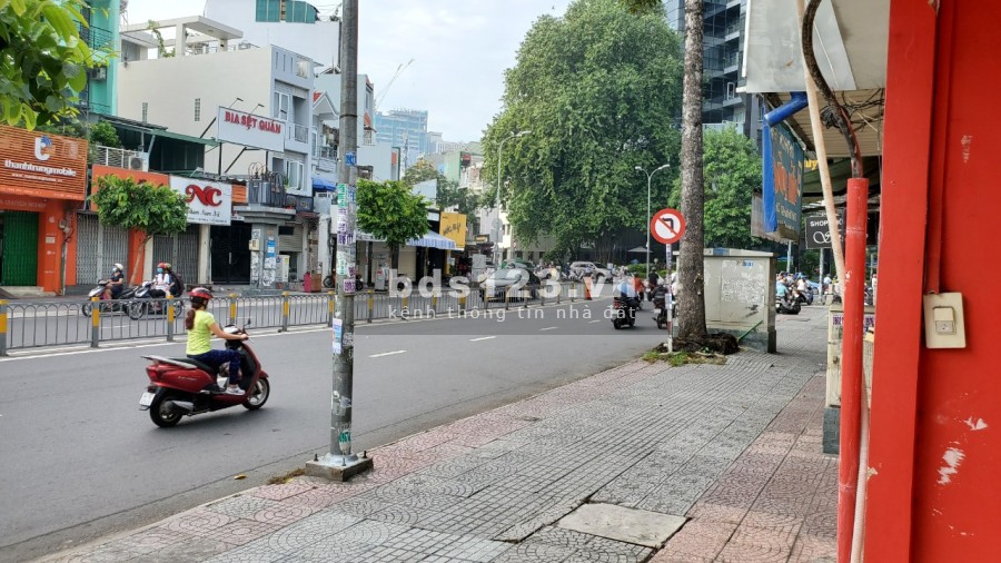 Cho Thuê Mặt Bằng Kinh Doanh Tại Mặt Phố 217 Đinh Tiên Hoàng, Phường Tân Định, Quận 1