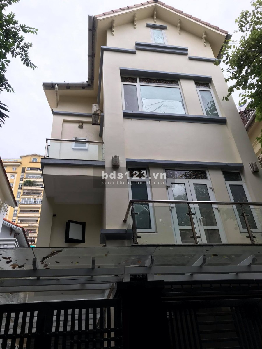 Bán biệt thự chính chủ Mễ Trì Thượng, diện tích 156m2. LH: A Khôi: 0972483732