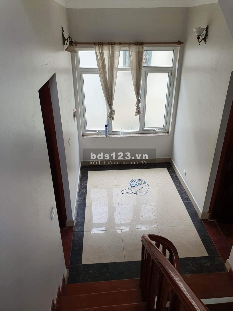 Bán biệt thự chính chủ Mễ Trì Thượng, diện tích 156m2. LH: A Khôi: 0972483732