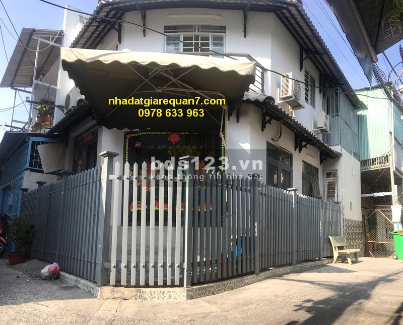 Chính chủ gửi bán nhà đẹp cách mặt tiền Nguyễn Thị Thập 2 sẹc vào ở liền. Giá: 4.68 tỷ