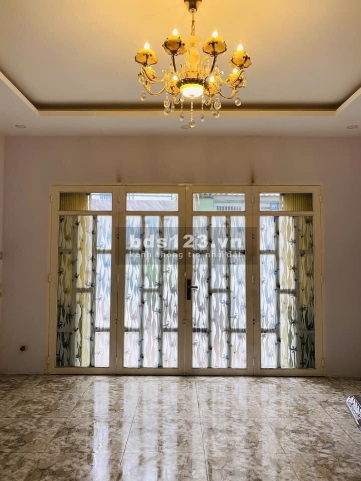Giảm 200tr! Bán nhà Phú Thọ Hòa Tân Phú, 40m2, 2 tầng đúc BTCT còn 3.3 Tỷ_ LH0896721788