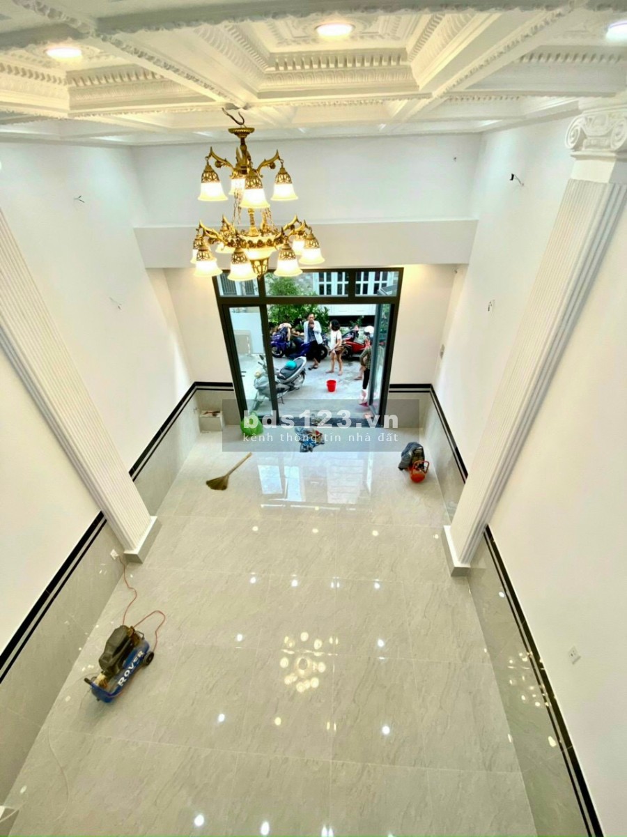 Bán nhà phố liền kề Đường số 11, phường Trường Thọ, Thành phố Thủ Đức