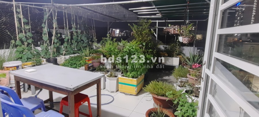 Cần tìm nữ nhân viên văn phòng sinh viên ở ghép gần đại học Hồng Bàng, nhà vệ sinh riêng
