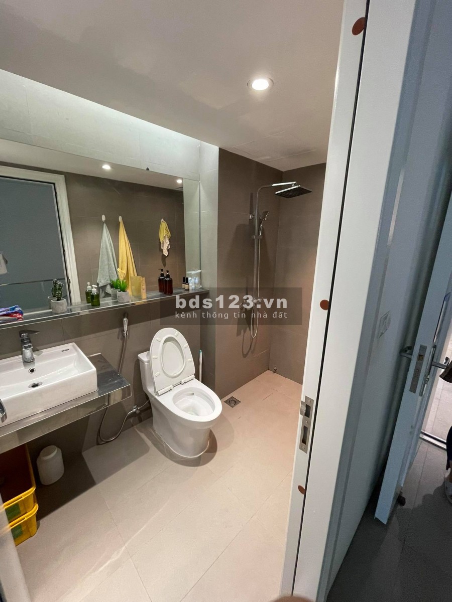 Bán nhà cuối phố trần khát chân, cách mặt phố trần khát chân 50m. 90m2 5 tầng, 7,5 tỷ