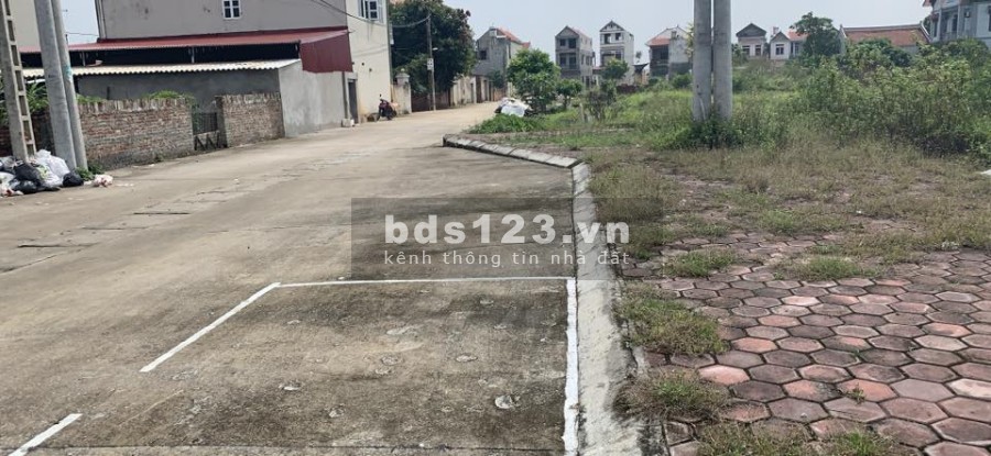 Chính chủ bán lô diện tích 195m2 full thổ cư giá đầu tư hấp dẫn liên hệ 0928296666