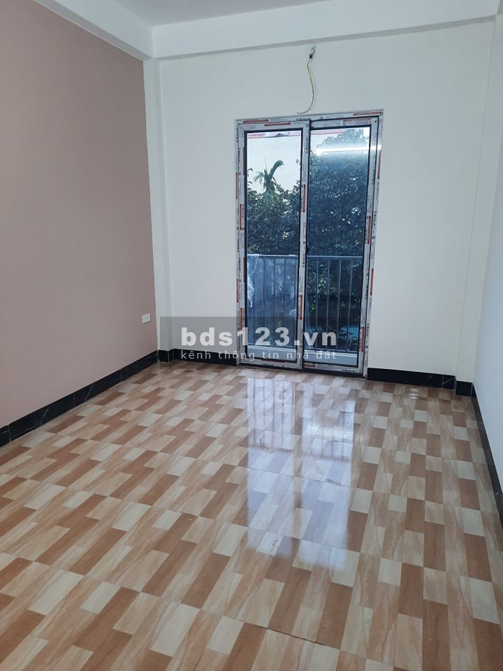 Nhỉnh 2 tỷ có nhà 4 tầng nội thất sịn sò đường ô tô đậu cửa gần Đô Nghĩa