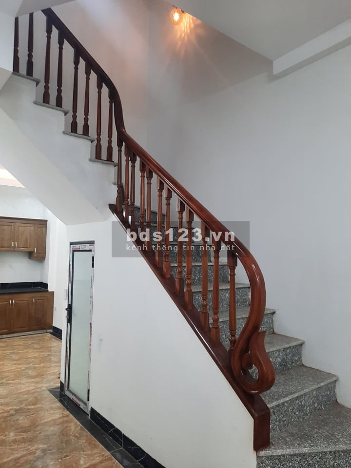 Nhỉnh 2 tỷ có nhà 4 tầng nội thất sịn sò đường ô tô đậu cửa gần Đô Nghĩa