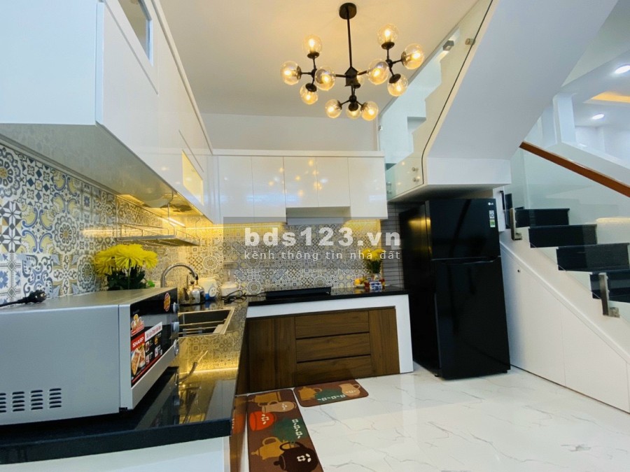 Bán nhà đẹp HXH Đường Phạm Văn Chiêu, phường 14, Quận Gò vấp