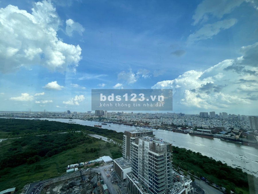 Cho thuê căn hộ 2 phòng ngủ, nội thất cao cấp, diện tích 92m2, chung cư Impire City, lhcc