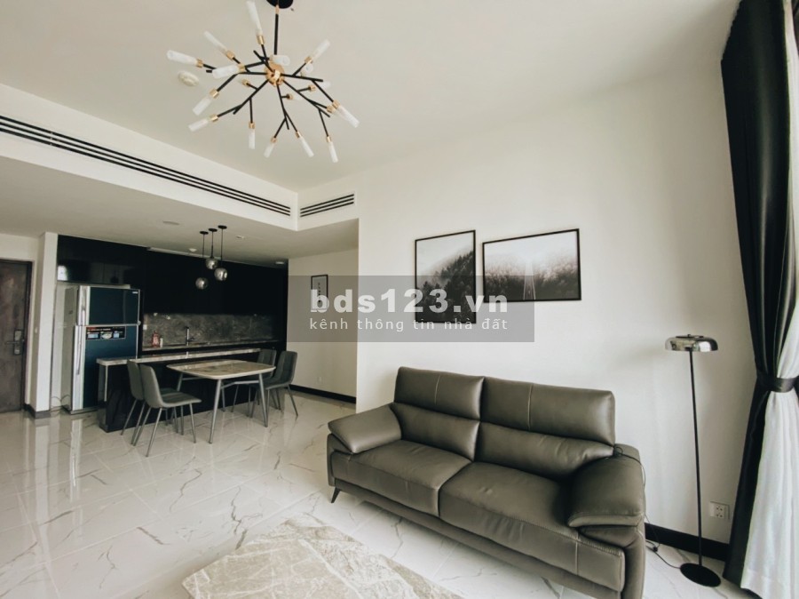 Cho thuê căn hộ 2 phòng ngủ, nội thất cao cấp, diện tích 92m2, chung cư Impire City, lhcc