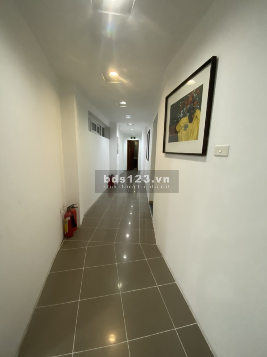 Cho thuê văn phòng diện tích 135m2, 82m2, 73m2 quận Hoàn Kiếm, 81A Trần Quốc Toản
