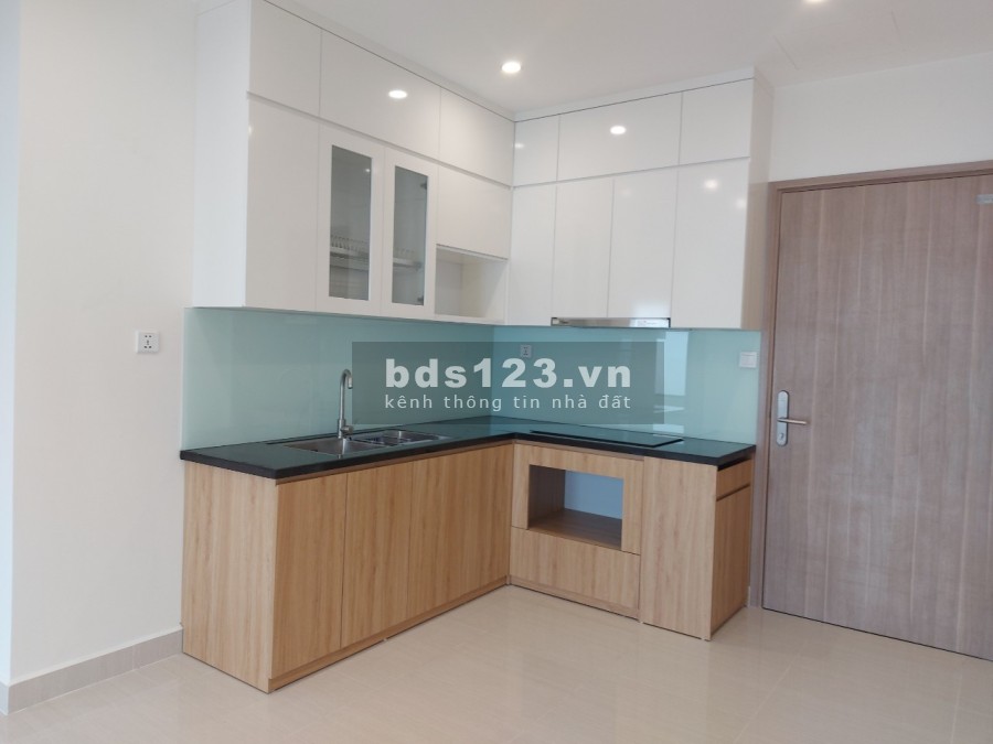 Cho thuê căn 2 phòng ngủ, 1vs full đồ gỗ tại chung cư Vinhomes Smart City giá 7.5 triệu