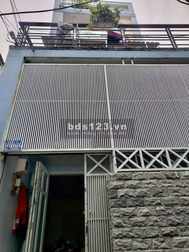 Nhà 1 trệt 2 lầu diện tích sử dụng 60m2 hẻm ô tô đậu ngay nhà liên hệ 0932607663